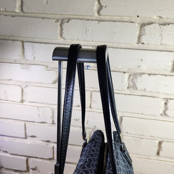 Euc Coach Madison Signature Black Signature C's Handbag Satchel Purse - Picture 5 of 13